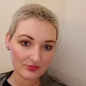 Meet your Posher, Bobbie